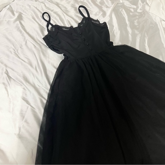 PROM DRESS - Picture 4 of 4